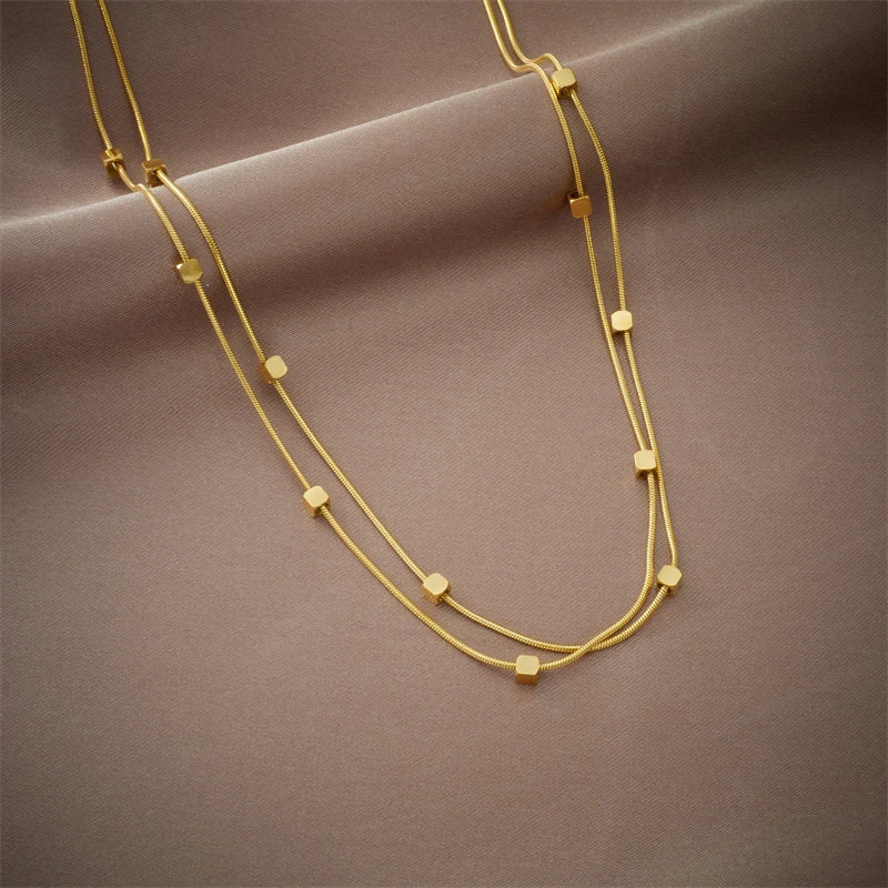 Colar Geometric Vintage Ouro 18K